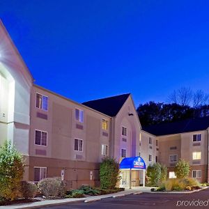 Sonesta Simply Suites Parsippany Morris Plains